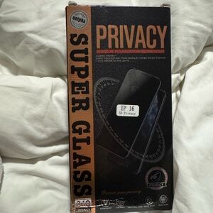 Privacy Screen Protector for iPhone 16